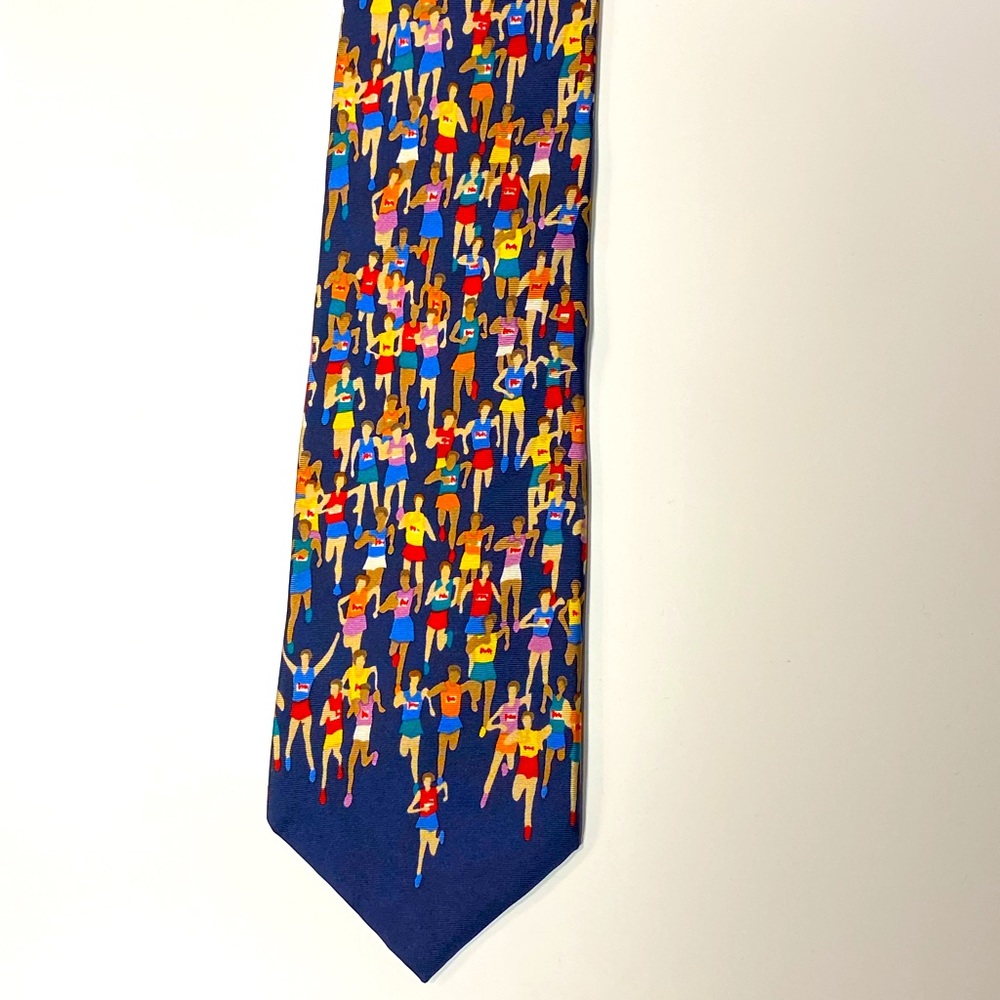 Alynn “Marathon” Men's Silk Blue Tie For Lovers of Running. Excellent Condition